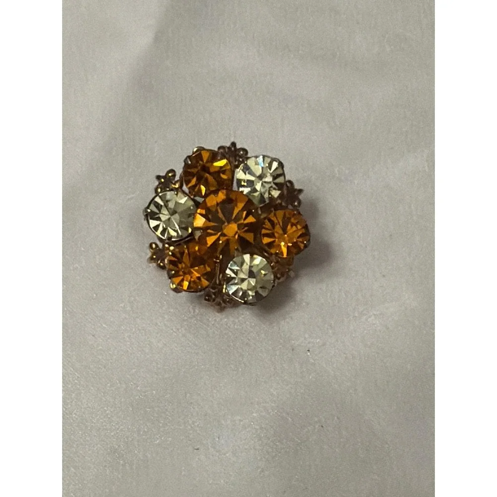 Vintage Amber Clear Rhinestone Round Cluster Brooch Gold Tone Filigree Pin